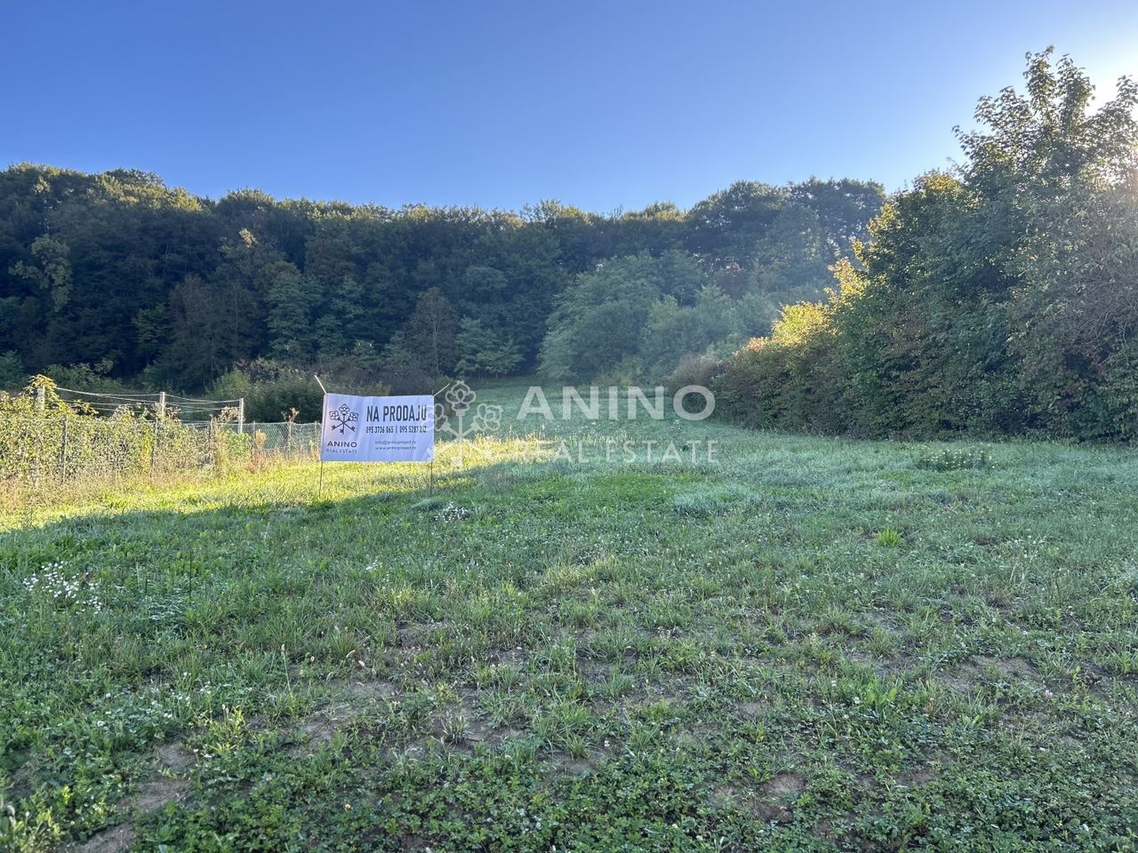 Land u Krapinskim Toplicama, 1453m²