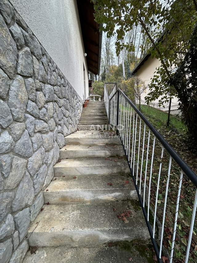 Kuća u Krapinskim Toplicama, 200m², 3 sobe, slika 3