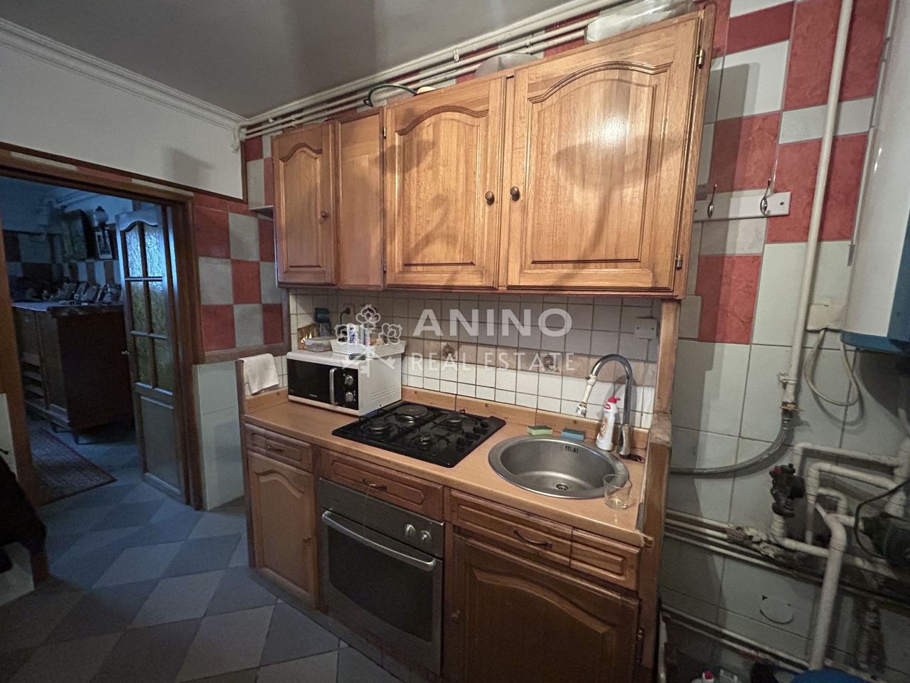 Casa u Jastrebarsku, 344m², 3 sobe, slika 5