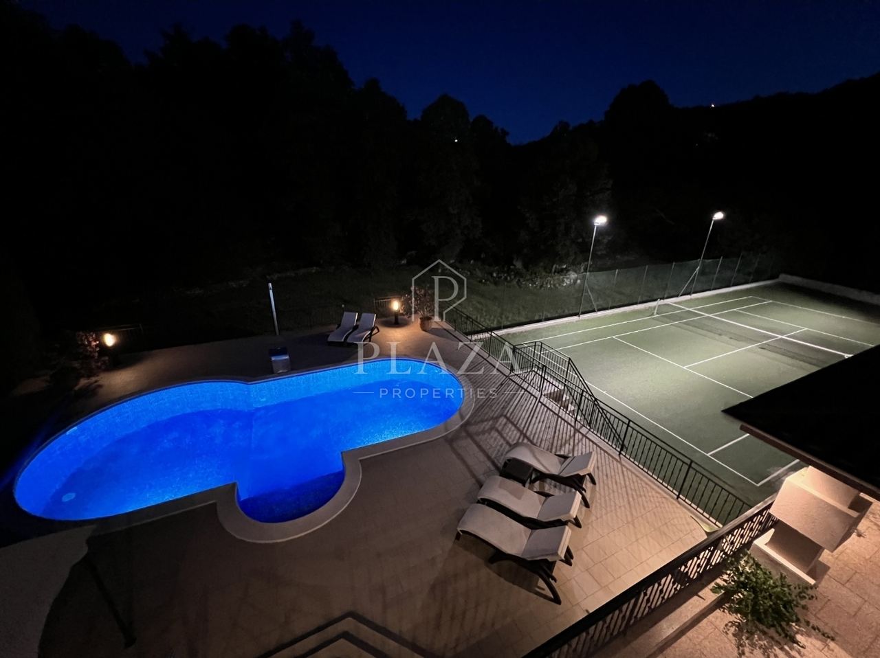 House u Opatiji, 400m², 4 sobe
