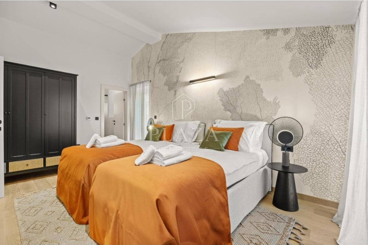 Haus u Opatiji, 313m², 5 soba, slika 3
