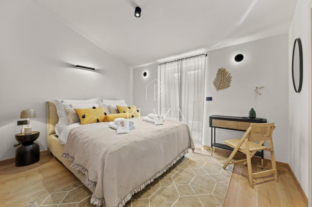 Haus u Opatiji, 313m², 5 soba, slika 5