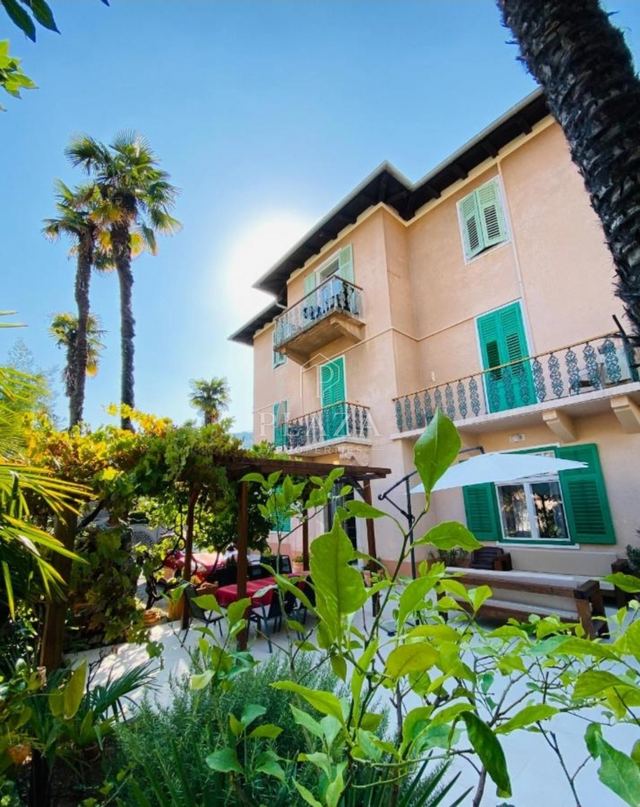 Apartment u Opatiji, 200m², 3 sobe, slika 2