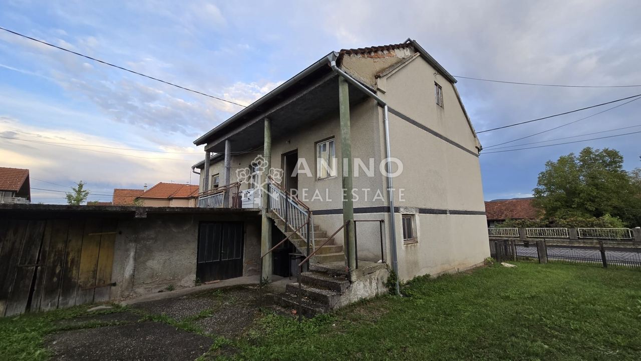 Kuća u Zaprešiću, 1257m², 1 soba