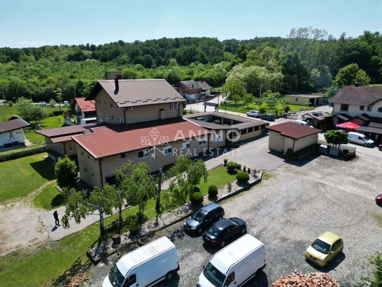 Commercial Space u Dugo Selu, 826m², slika 4
