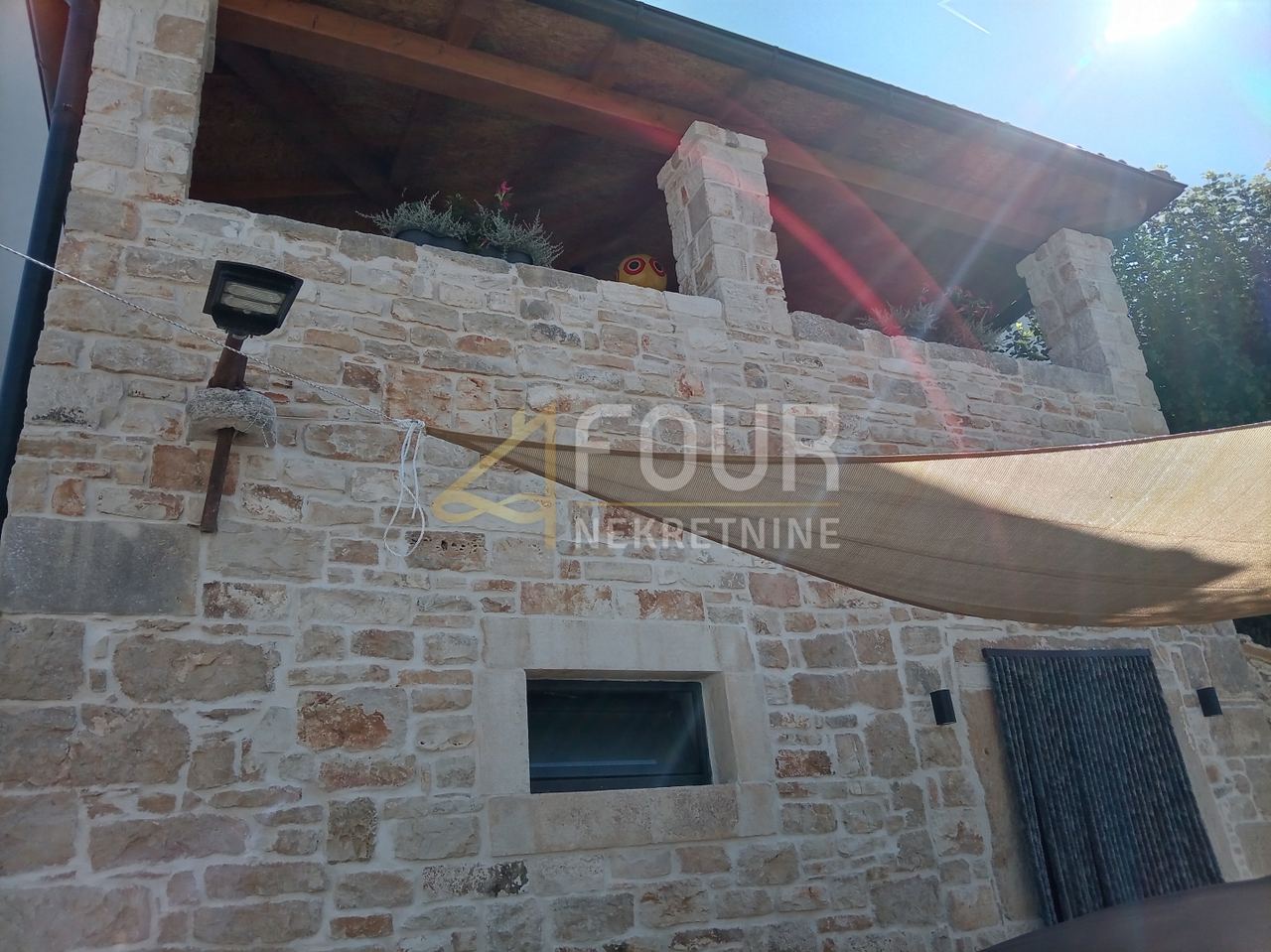 House u Svetvinčenatu, 250m², 4 sobe