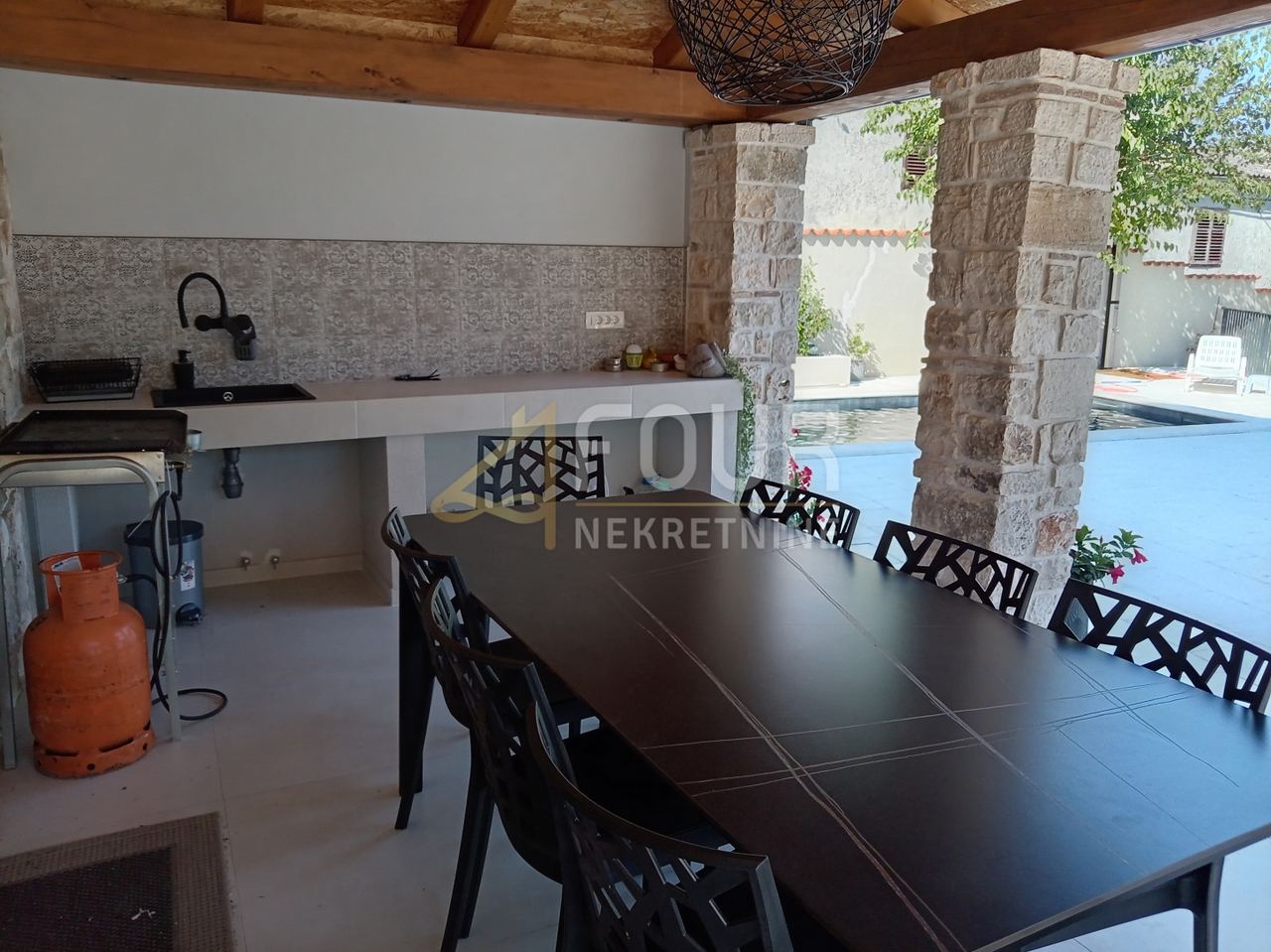 Haus u Svetvinčenatu, 250m², 4 sobe, slika 5