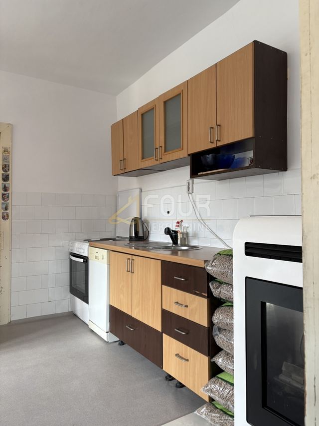 Wohnung u Ravna Gori, 90m², 3 sobe, slika 2