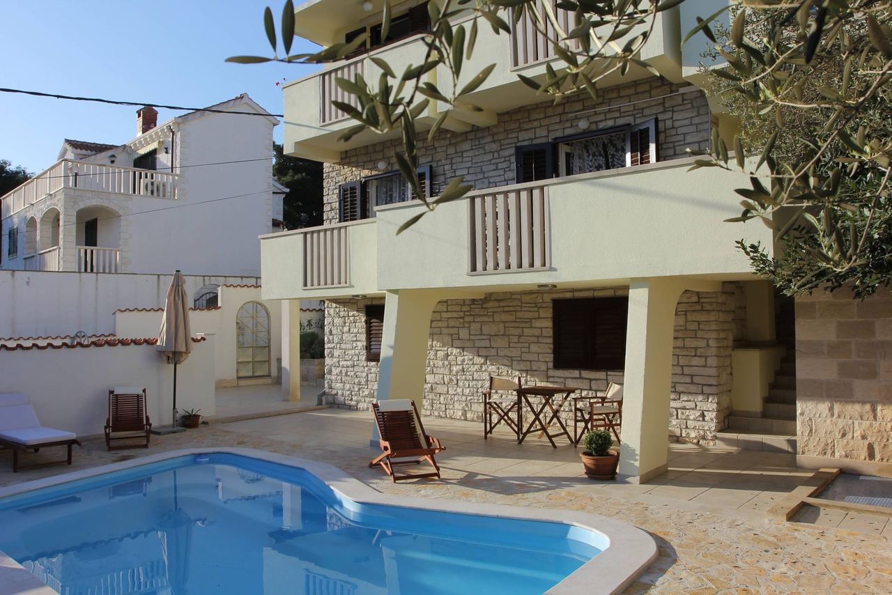 House u Supetaru, 212m², 5 soba, slika 2