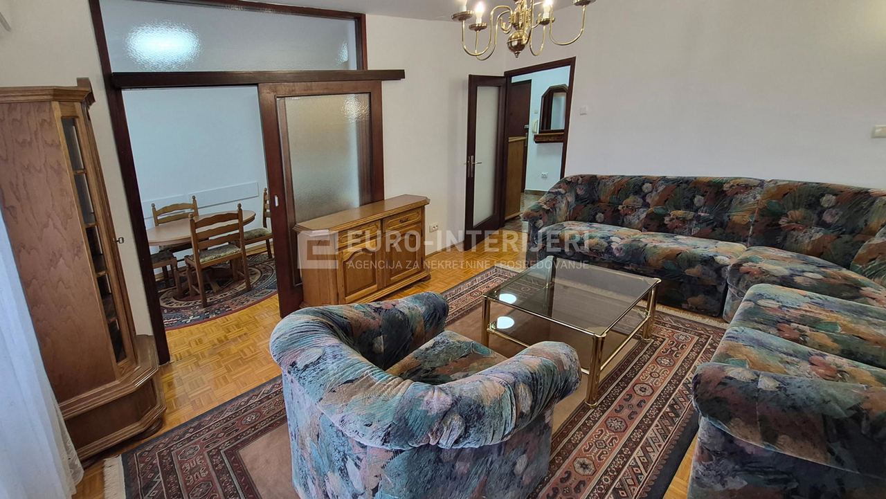 Apartment u Zagrebu, 50m², 1 soba, slika 2