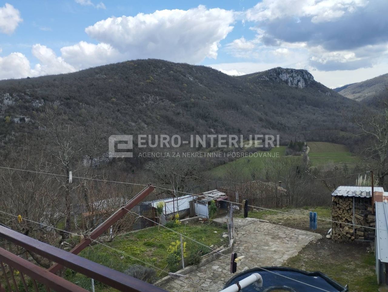 Kuća u Marinciu, 177m², 4 sobe