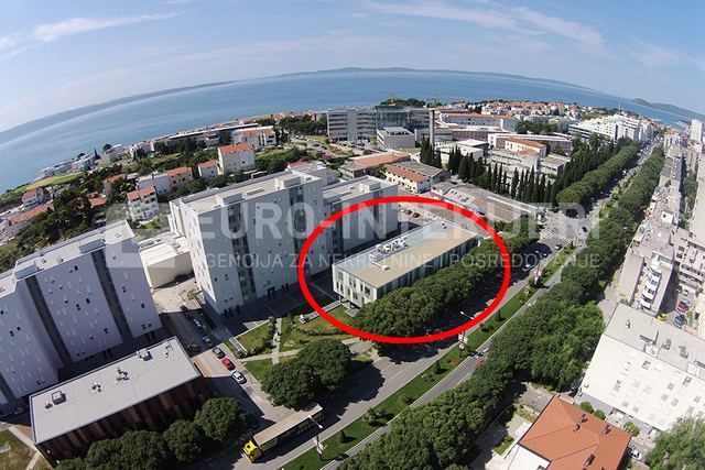 Commercial Space u Splitu, 41.3m², slika 2