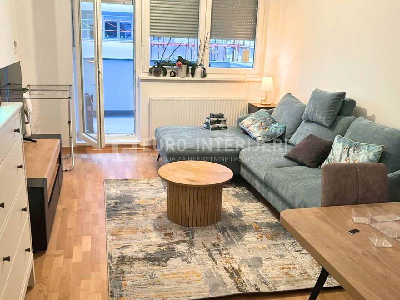 Apartment u Zagrebu, 60m², 1 soba, slika 2