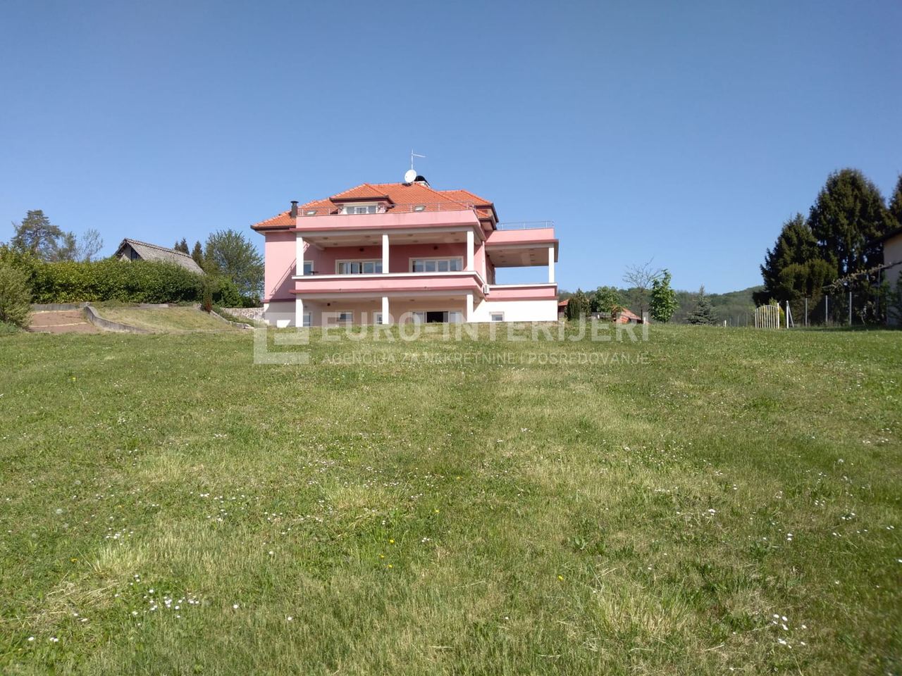 Commercial Space u Zagrebu, 460m²