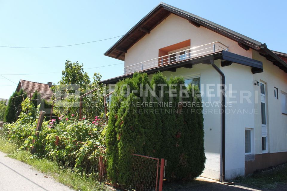 Casa u Jakovlju, 265m², slika 3