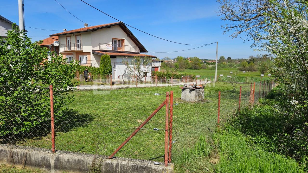 Casa u Jakovlju, 265m², slika 5