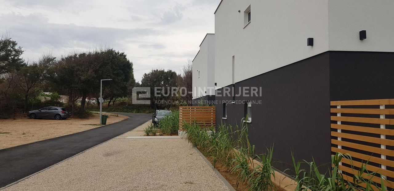 Grundstück u Pagu, 877m², slika 3