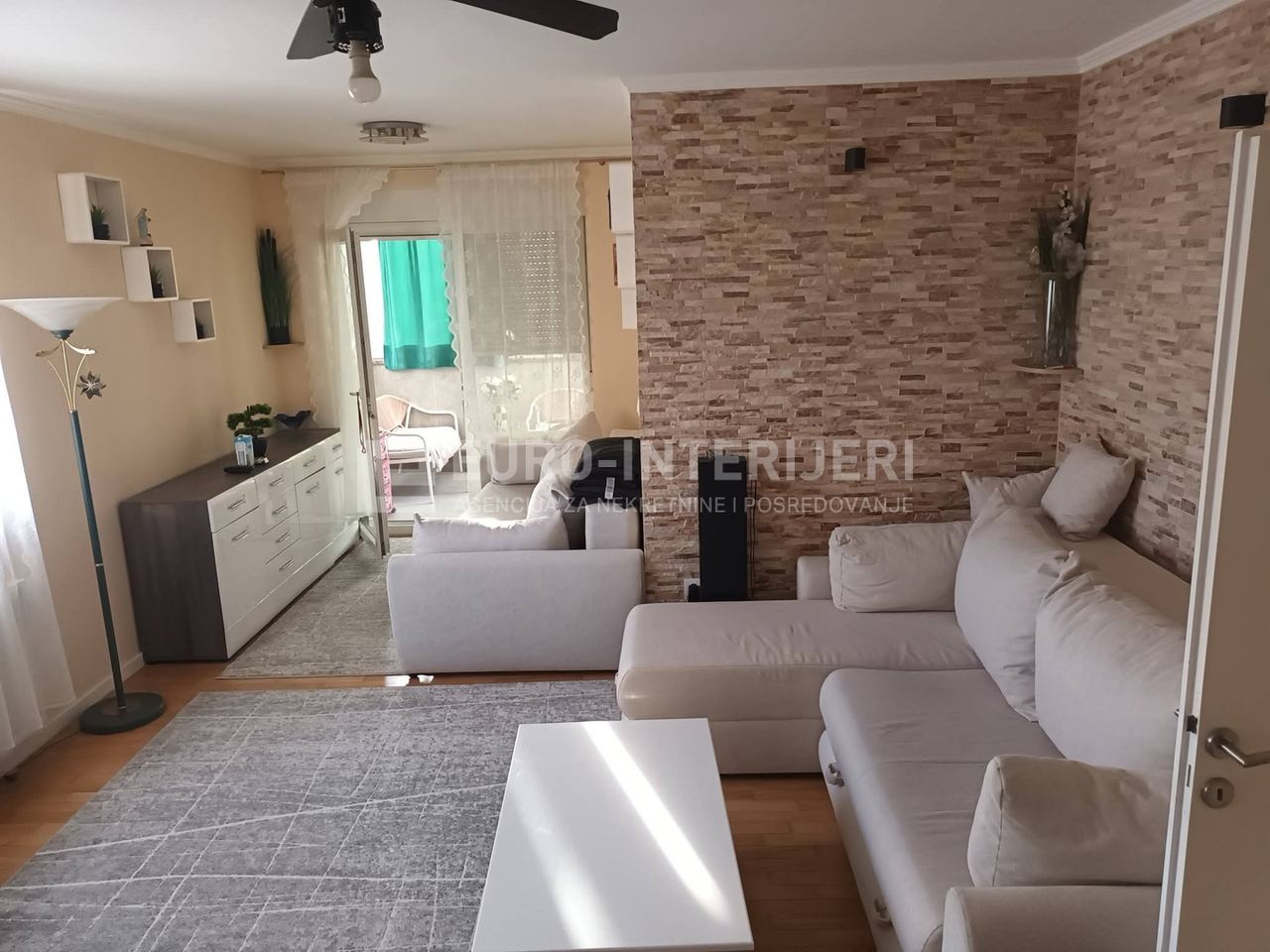Appartamento u Zagrebu, 69m², 2 sobe