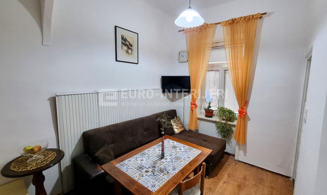 Stan u Zagrebu, 58m², 1 soba