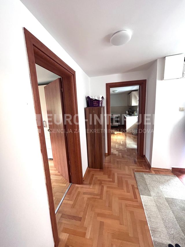 Stan u Zagrebu, 80m², 1 soba, slika 2