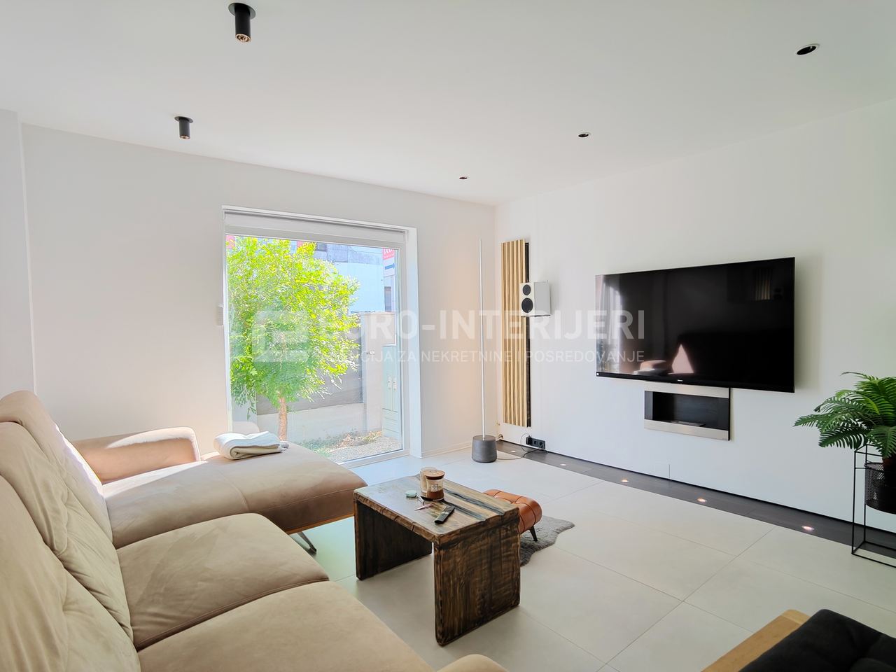 House u Zagrebu, 140m², 2 sobe