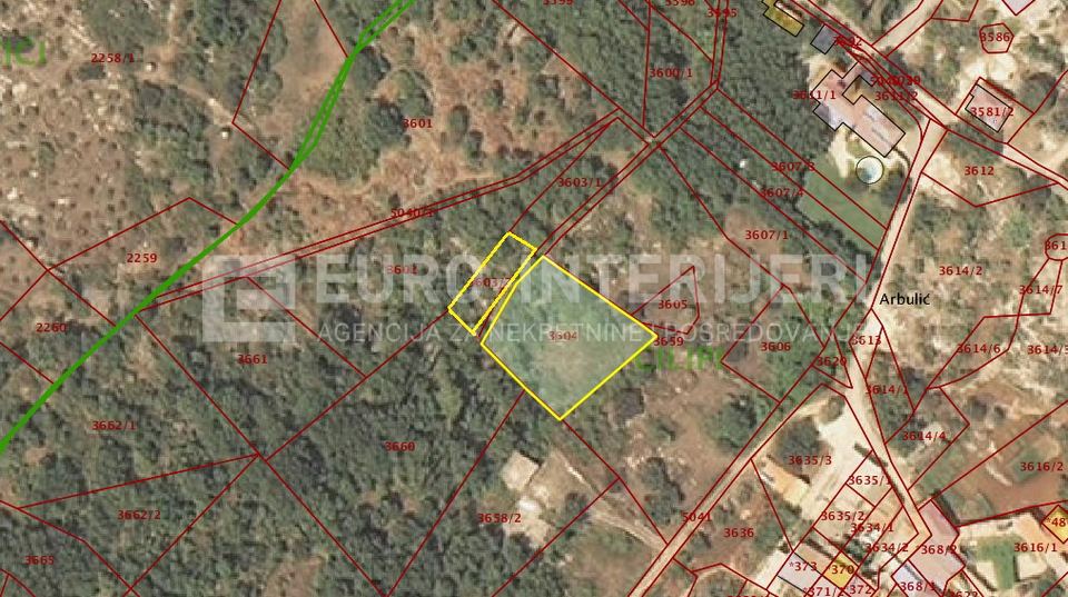 Grundstück u Čilipiu, 1217m², slika 2