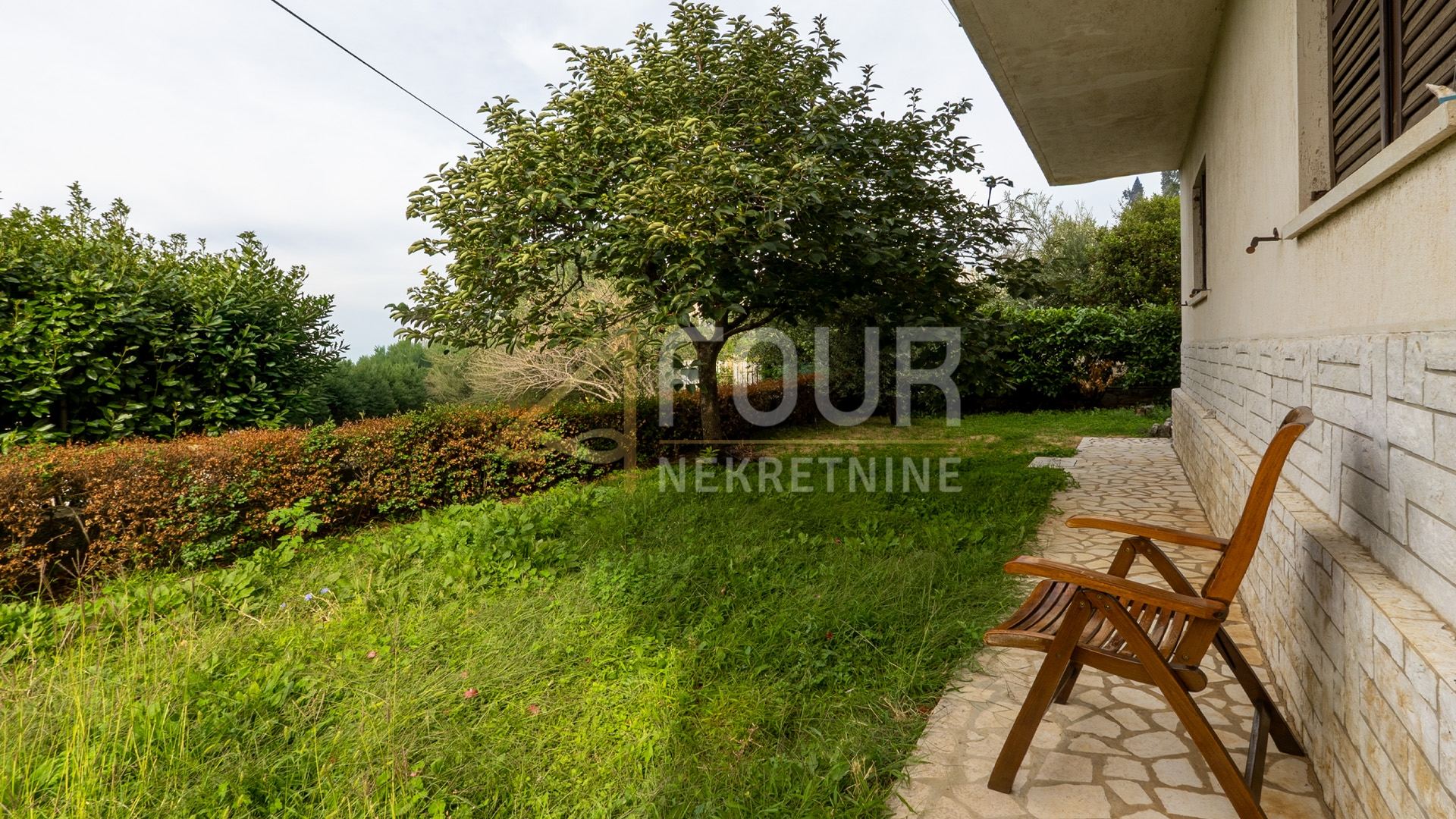 Casa u Kostreni, 300m², 7 soba, slika 2