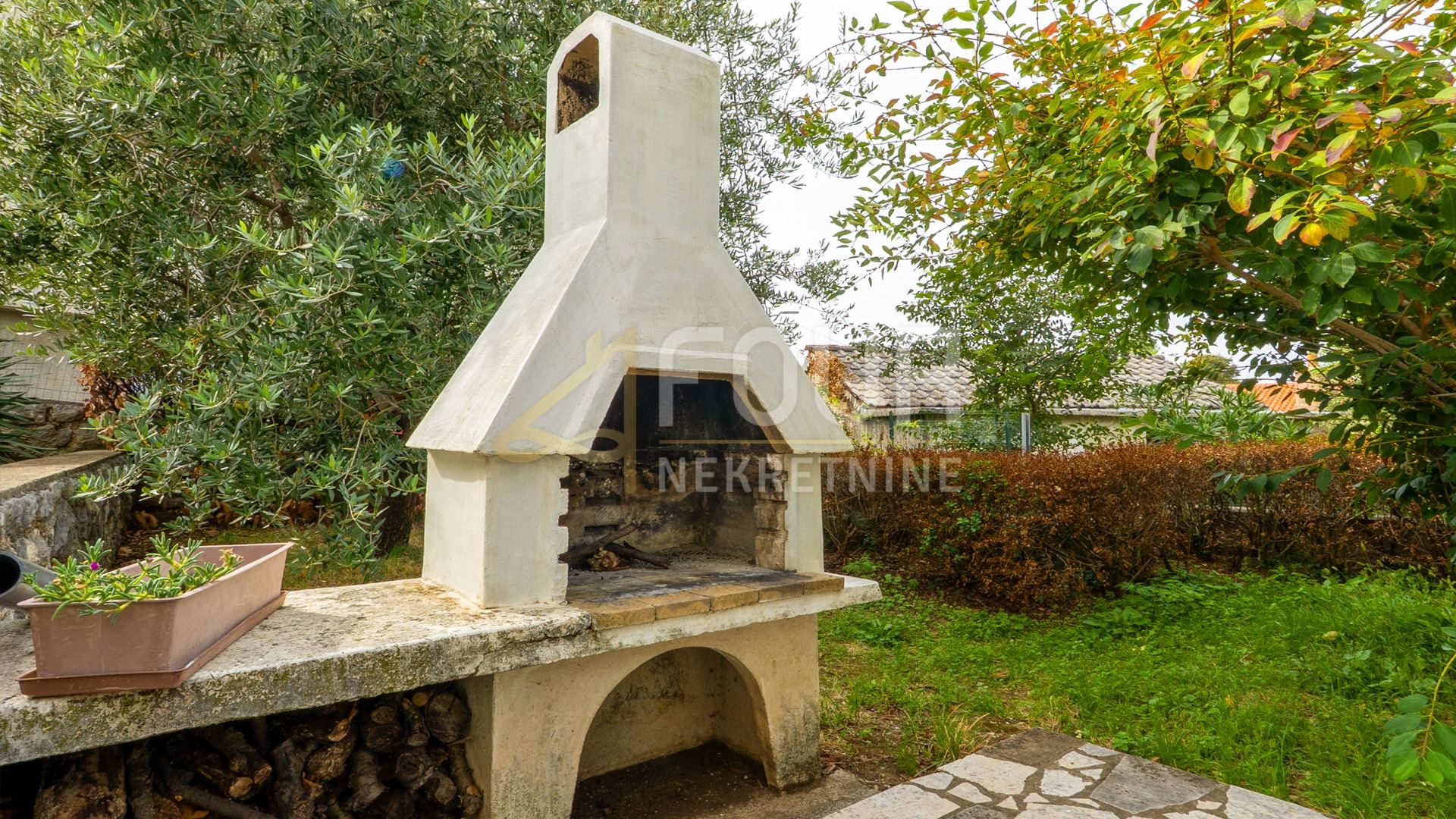 Casa u Kostreni, 300m², 7 soba, slika 3