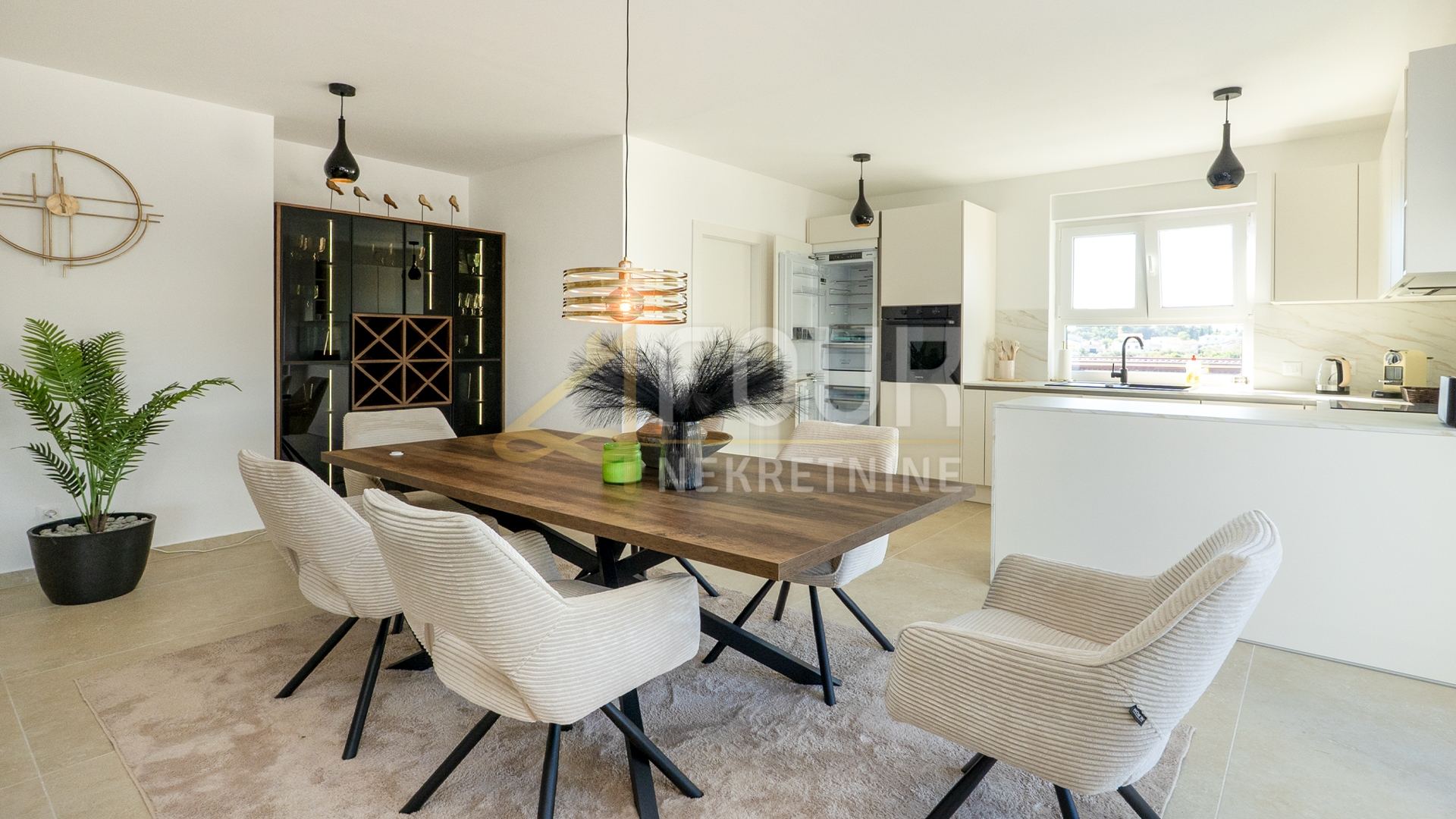 Apartment u Tar-Vabrizi, 193.88m², 3 sobe, slika 3