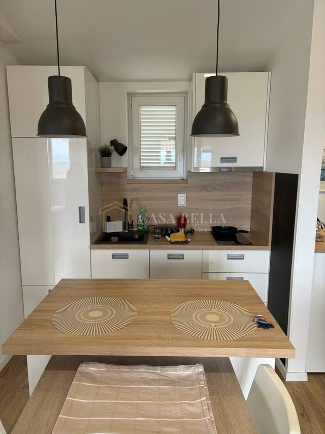 Wohnung u Malinskoj – Dubašnici, 42m², 1 soba, slika 2