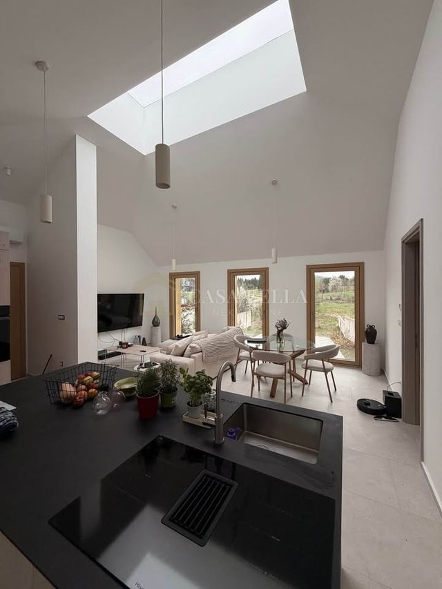 House u Ravna Gori, 73m², 2 sobe, slika 4