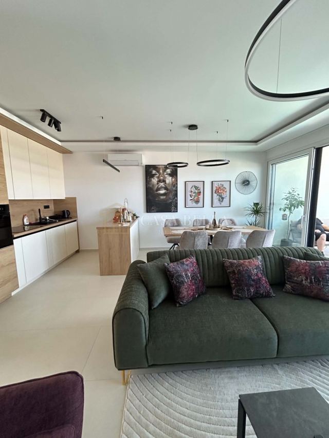 Casa u Crikvenici, 135m², 4 sobe, slika 5