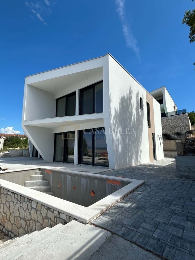 Kuća u Crikvenici, 135m², 4 sobe