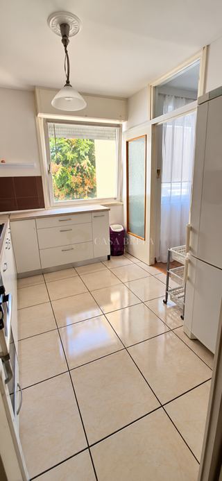 Appartamento u Rijeci, 67m², 2 sobe