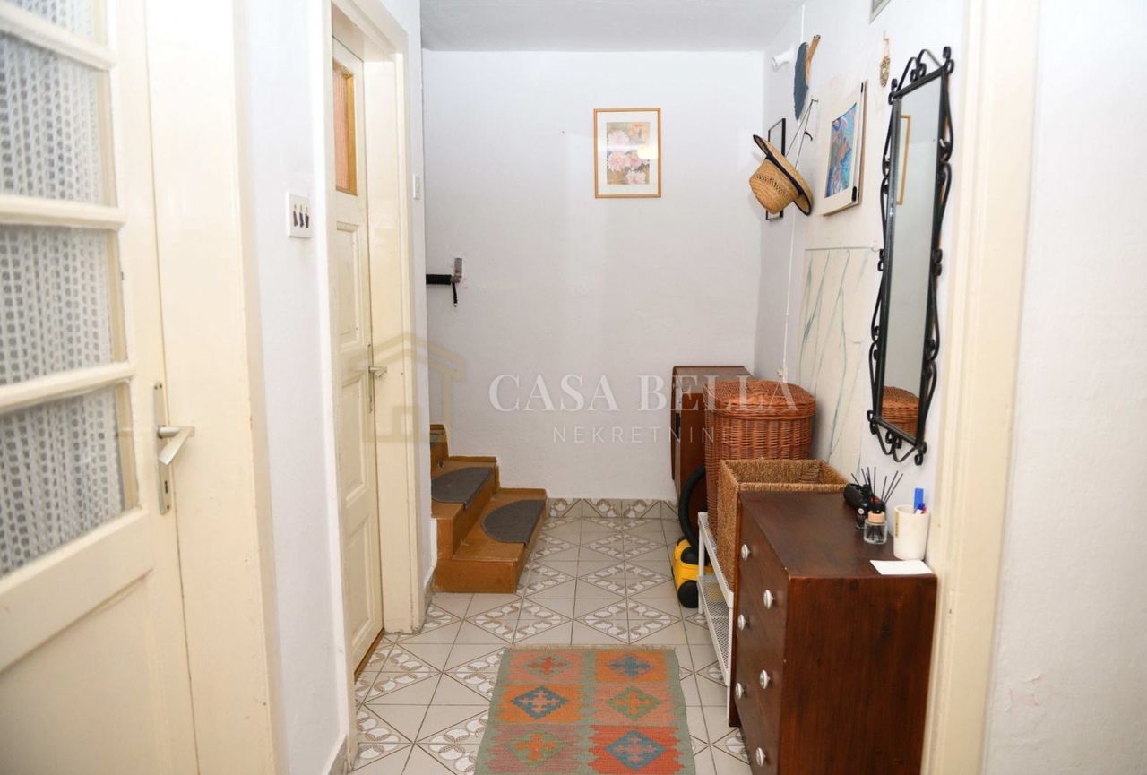 Haus u Novi Vinodolskiu, 96m², 2 sobe, slika 2