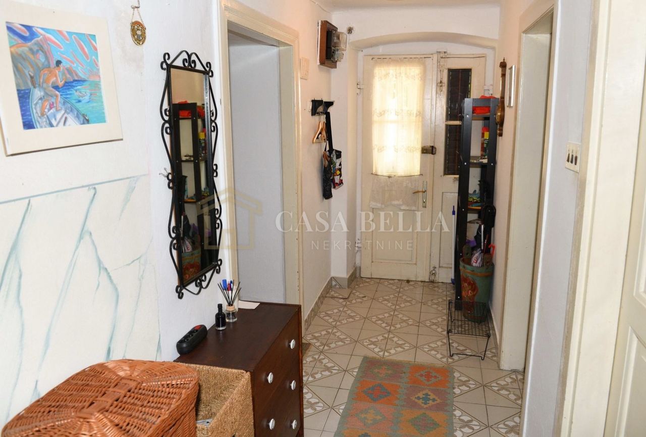 Haus u Novi Vinodolskiu, 96m², 2 sobe, slika 3