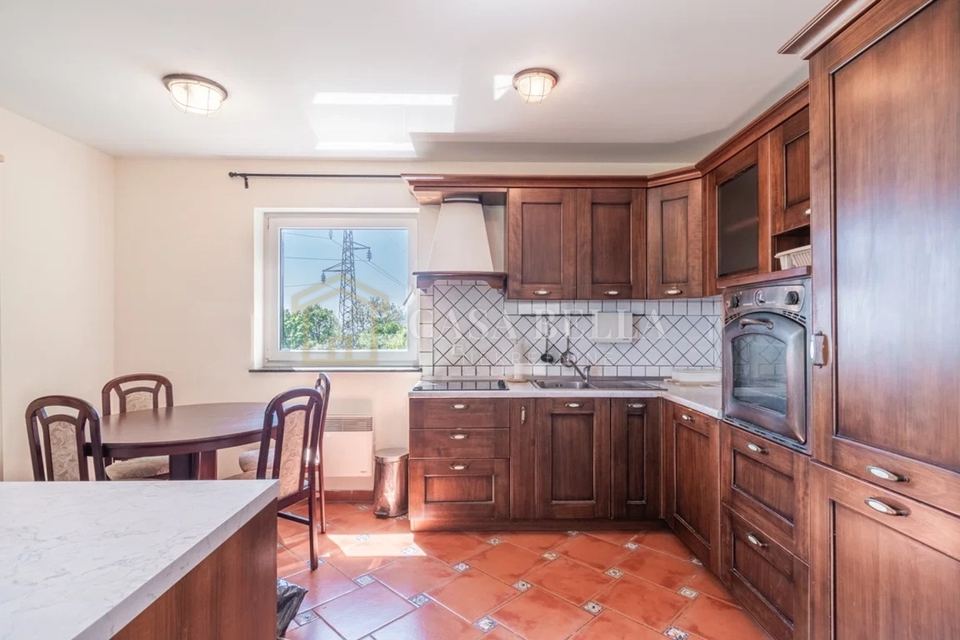 Wohnung u Opatiji, 98m², 2 sobe, slika 4