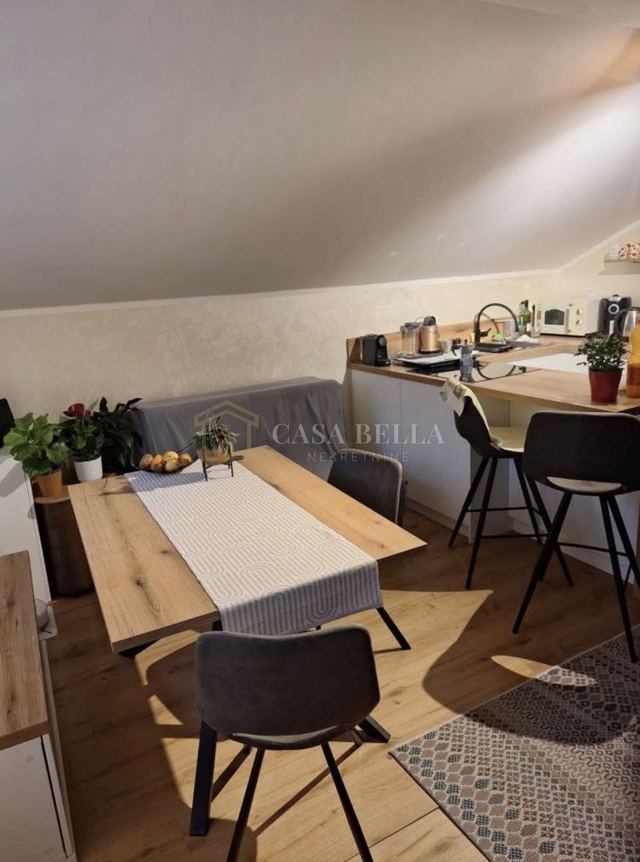 Apartment u Klani, 145m², 5 soba, slika 2