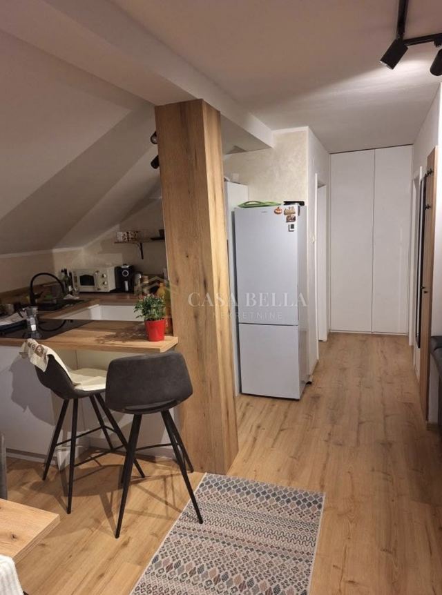 Apartment u Klani, 145m², 5 soba, slika 3