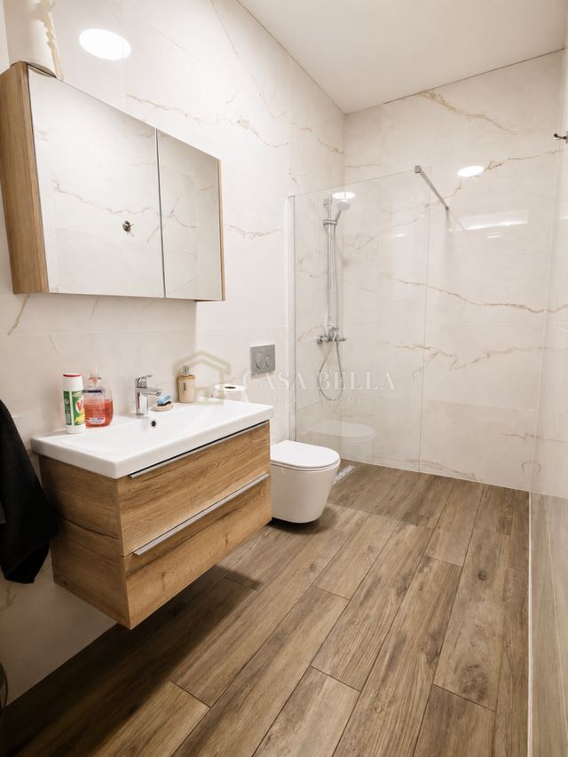 Gewerbefläche u Viškovu, 37m², slika 5