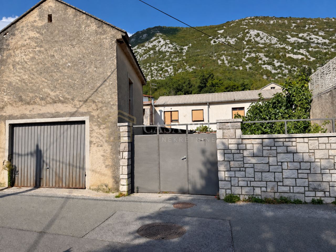 Kuća u Vinodolskoj općini, 150m², 3 sobe