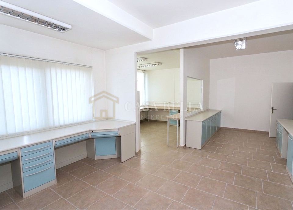 Locale commerciale u Matuljiu, 70m², slika 2