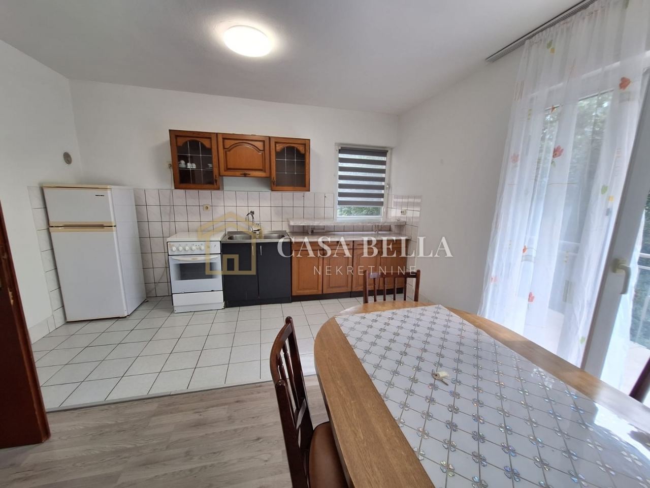 Wohnung u Matuljiu, 65m², 2 sobe, slika 3