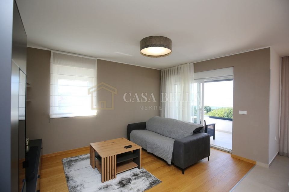 Stan u Kastavu, 82m², 2 sobe