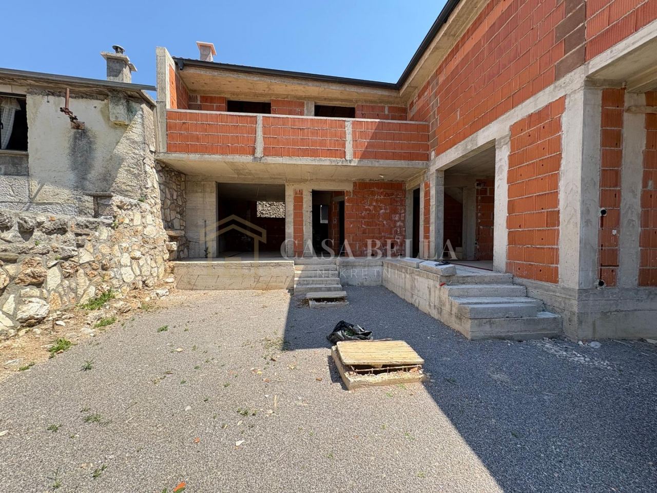 Kuća u Vinodolskoj općini, 168.11m², 8 soba, slika 2