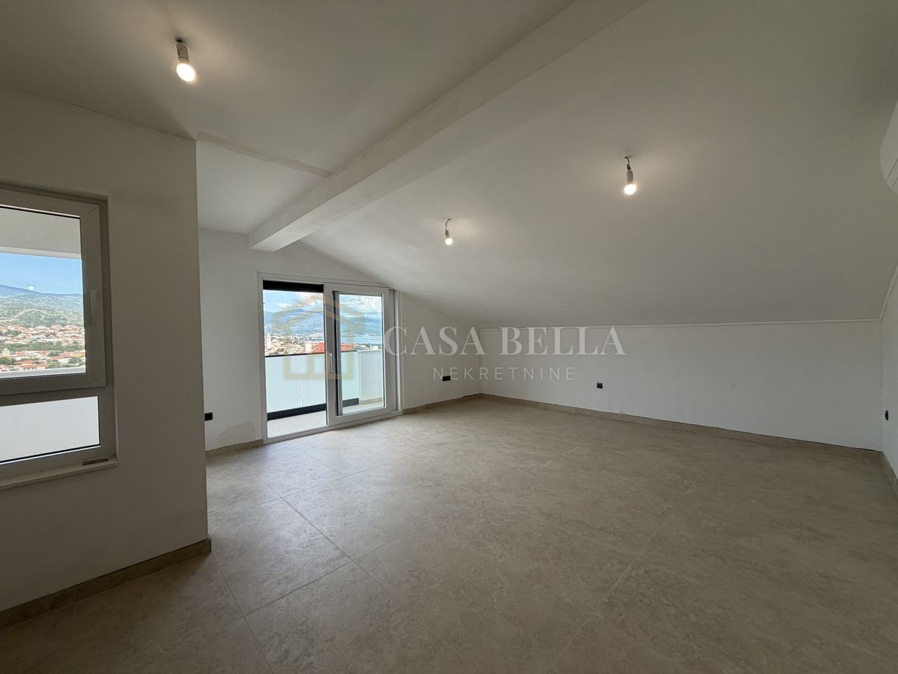 Wohnung u Novi Vinodolskiu, 95m², 3 sobe, slika 5
