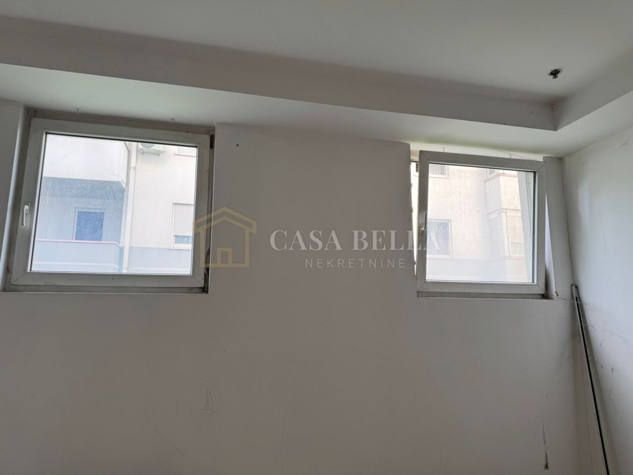 Commercial Space u Sesvetama, 21m², slika 4