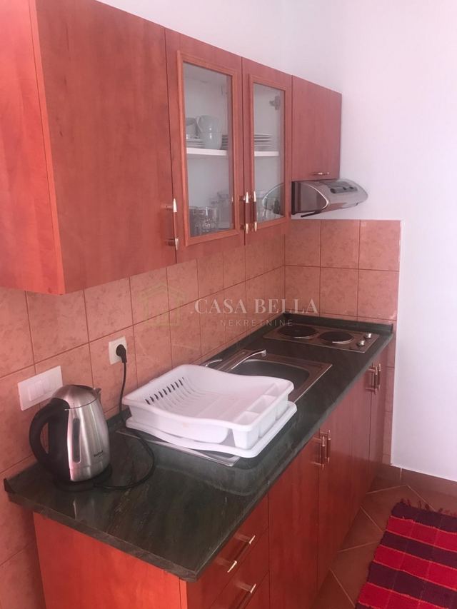 Wohnung u Krku, 81m², 2 sobe