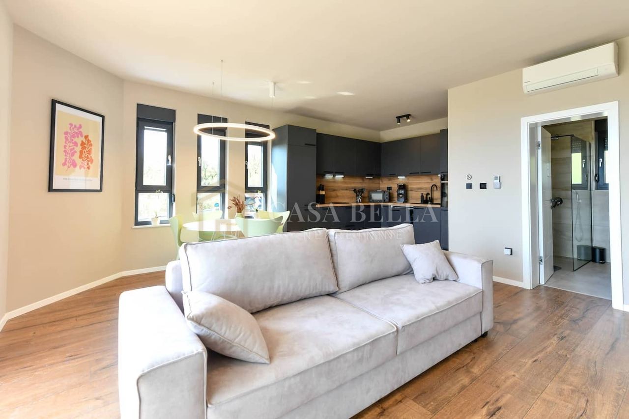 Wohnung u Opatiji, 59m², 1 soba, slika 2