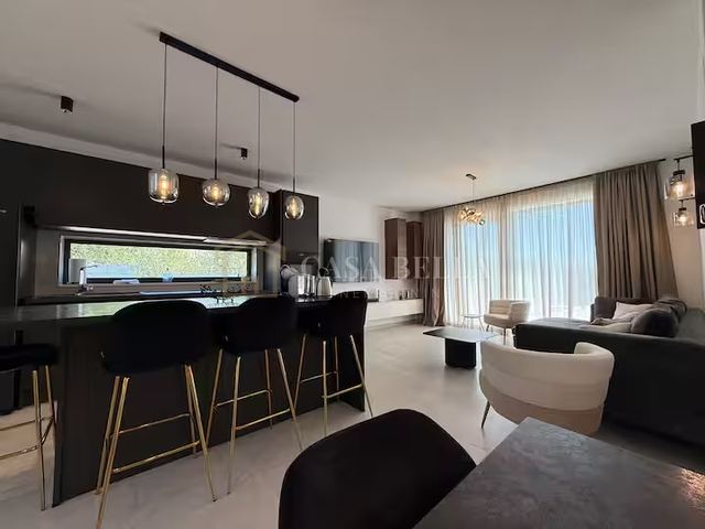 Casa u Kaštelima, 257m², 3 sobe, slika 4